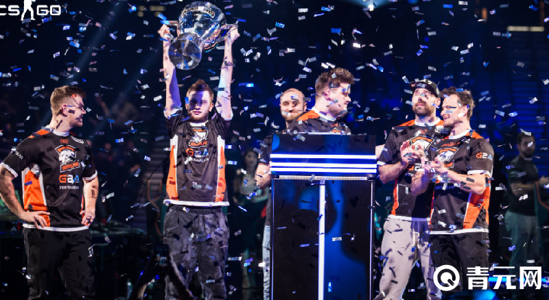 S1mple荒漠迷城四杀：精准操作与战术智慧惊艳全场-星空电竞